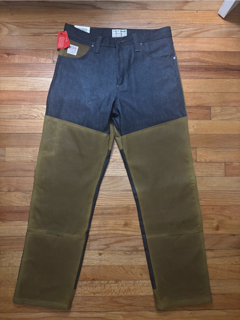 Filson X Wrangler Adventure Jean Size 33x32 NWT Tan Tin Cloth